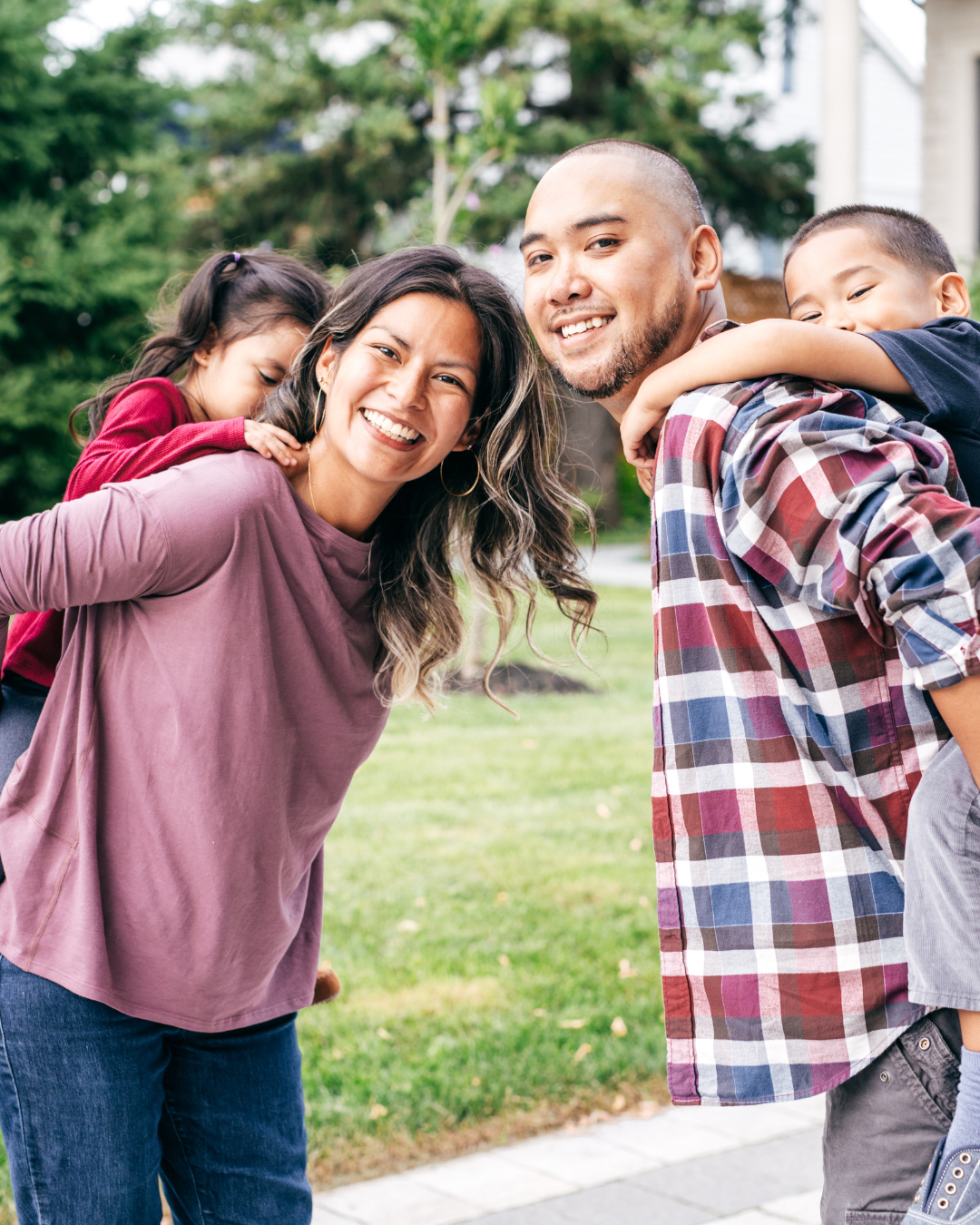 Nurturing Sibling Love and Managing Rivalry with Positive Parenting Tips