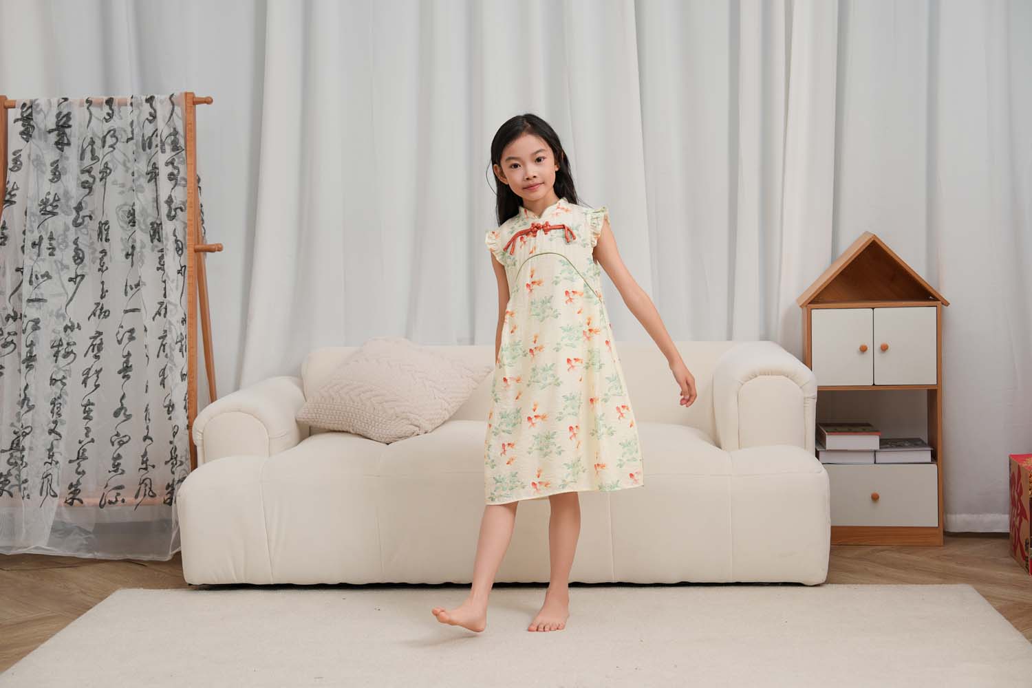 Singapore Souvenir Gift Fortune Bloom Family Set with Golden Fish Baby Kids Girl Cheongsam Dress 0827 - Little Kooma