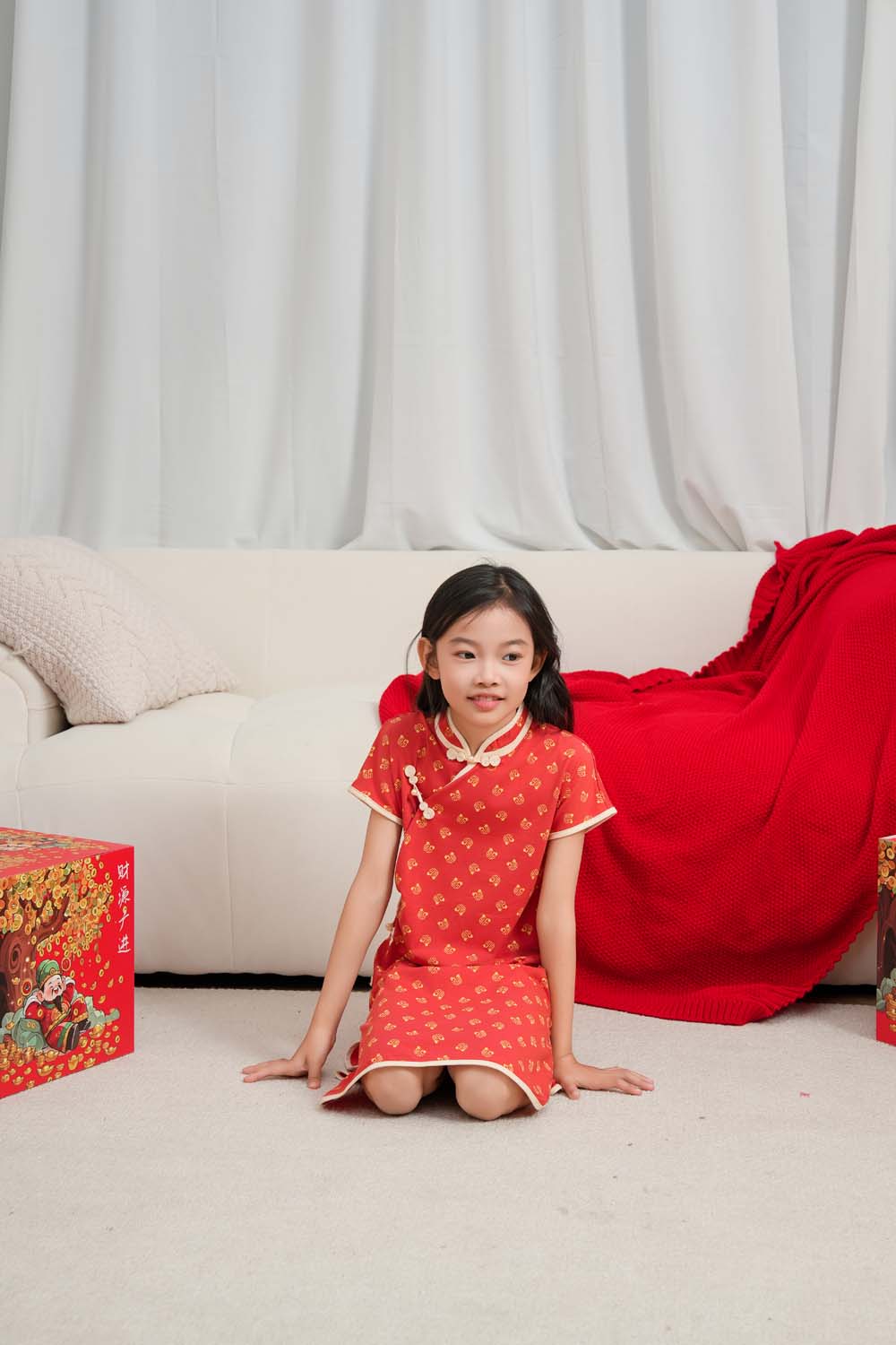 Singapore Souvenir Gift Blessing and Joy Family Set with Lucky Fu Characters Baby Kids Girl Cheongsam Dress 0830 - Little Kooma