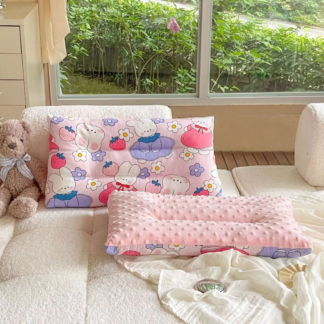 Baby Kids Double-sided Soothing Dotted Velvet Pillow - Little Kooma