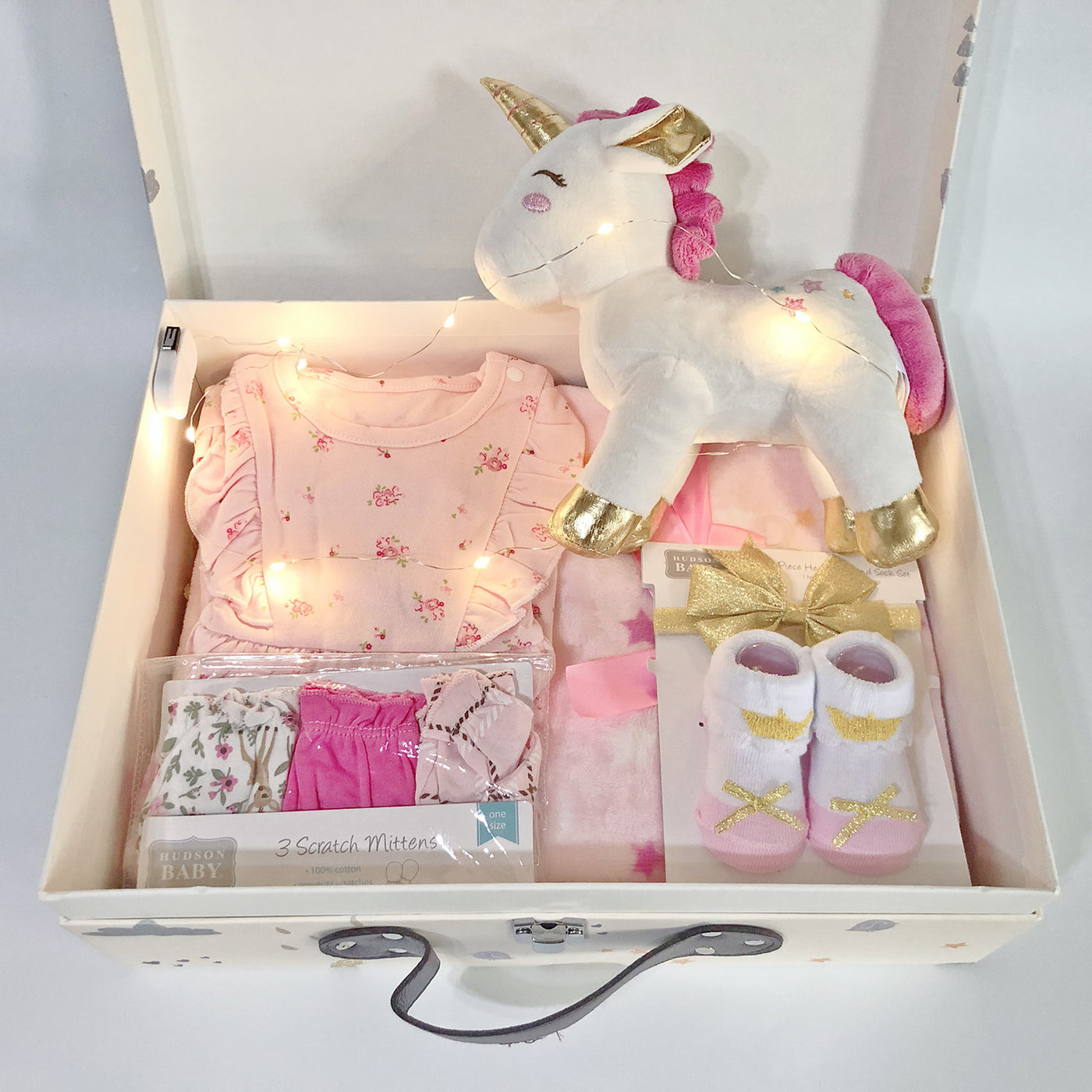 New Born Baby Girl LED Light Gift Box 8 Pcs Unicorn Set 2022 - Little Kooma