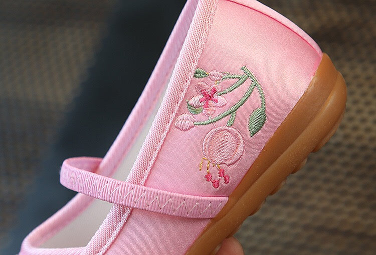 CNY Kids Girl Anti-slip Textile Flats Embroidered Flowers 033 - Little Kooma