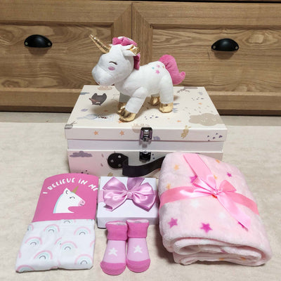 New Born Baby Girl LED Light Gift Box 6 Pcs Set - Little Kooma