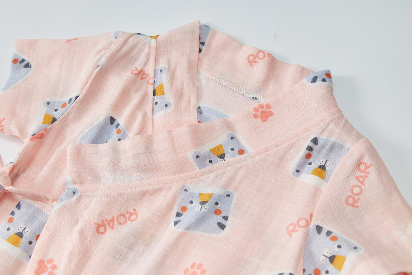 Baby Breathable Cotton Gauze Fabric Kimono Romper Pink w Cats - Little Kooma